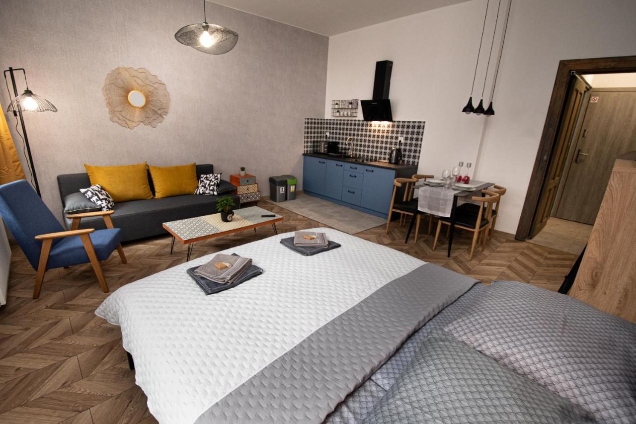 Apartament Inside - Centrum Bielsko-Biała Buitenkant foto